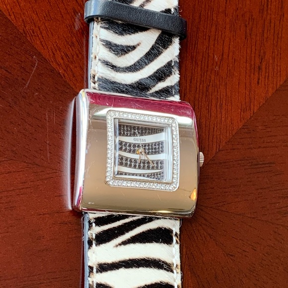 GUESS Leather Watch - Picture 3 of 7